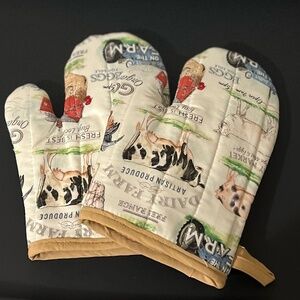 Oven mitts handmade farm animals print